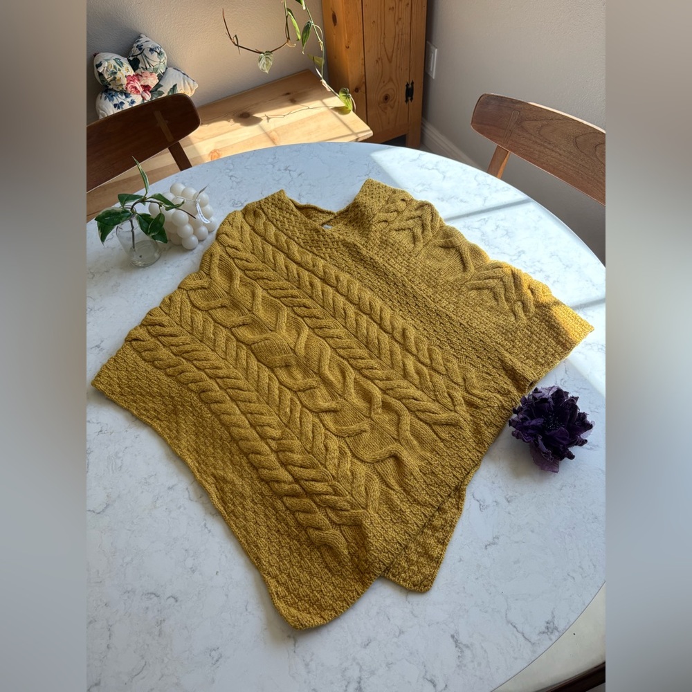 Women's Mustard Merino Wool Sweater Poncho Super Soft Cable Stitch - Picture 7 of 8